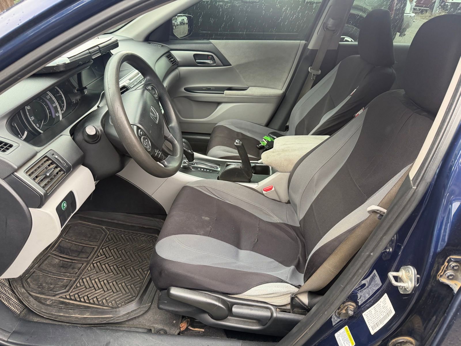 Used 2013 Honda Accord LX image 10