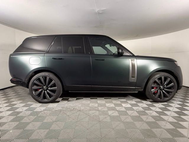 Certified 2025 Land Rover Range Rover SV AWD/4WD image 9