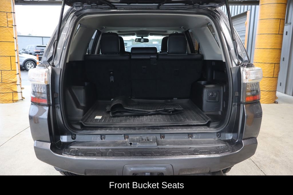 Used 2018 Toyota 4Runner SR5 Premium image 15