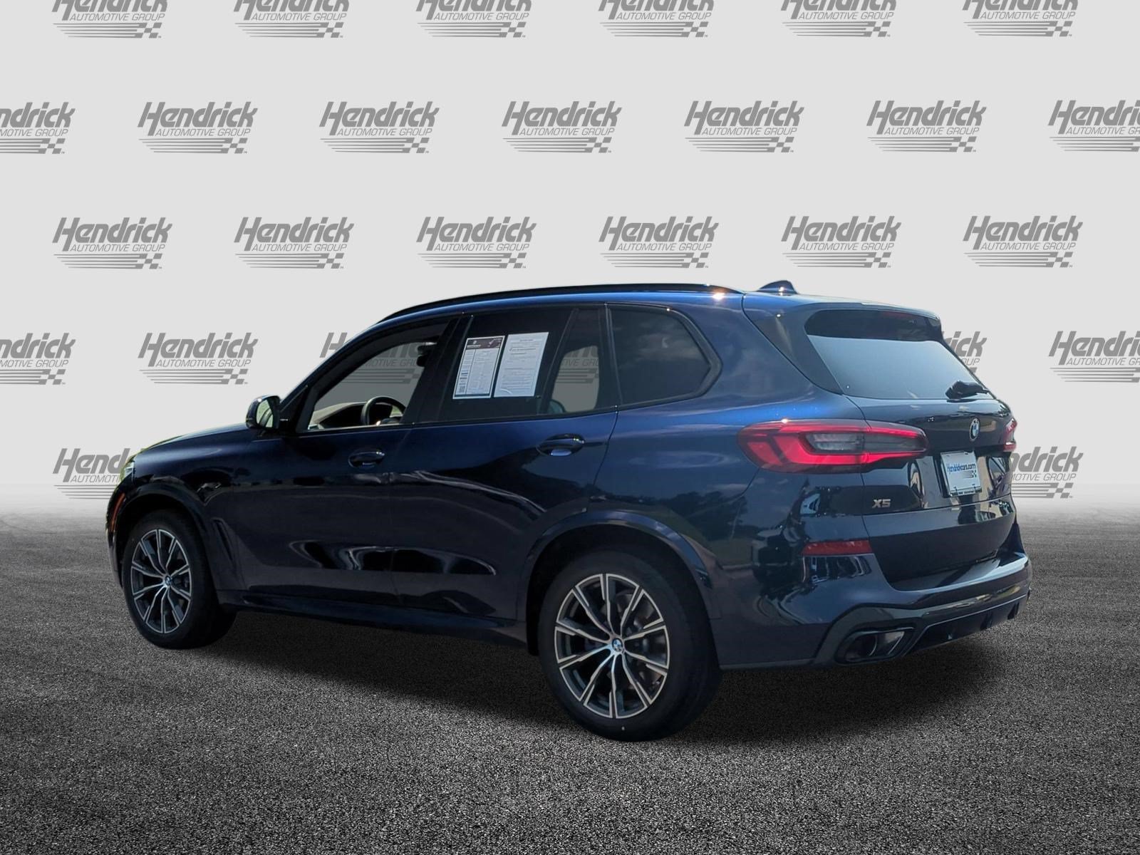 Used 2022 BMW X5 M50i w/ Executive Package AWD/4WD image 8