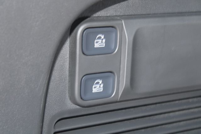 Used 2024 Rivian R1S Adventure image 52