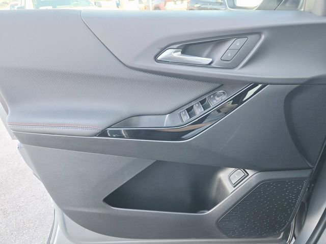 Used 2025 Chevrolet Equinox RS image 28