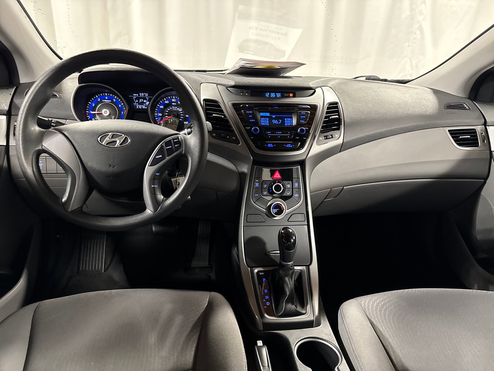 Used 2016 Hyundai Elantra SE image 4