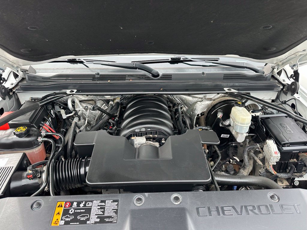 Used 2018 Chevrolet Suburban Premier AWD/4WD image 34