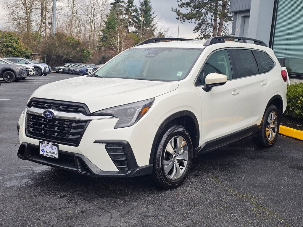 Certified 2025 Subaru Ascent Premium image 3