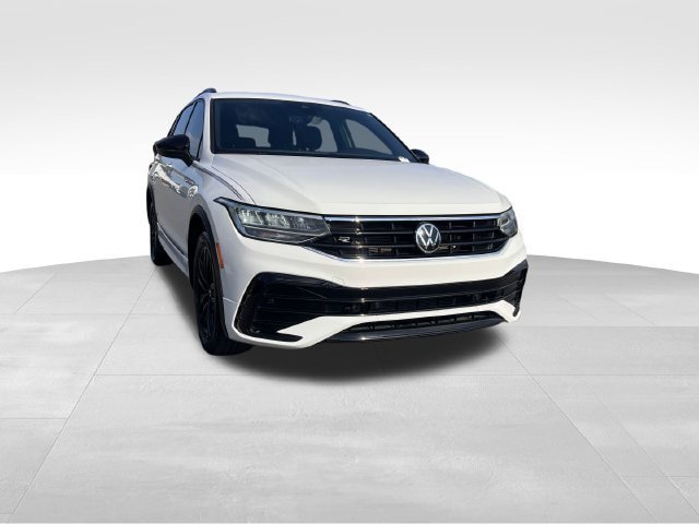 Used 2022 Volkswagen Tiguan SE R-Line FWD image 7