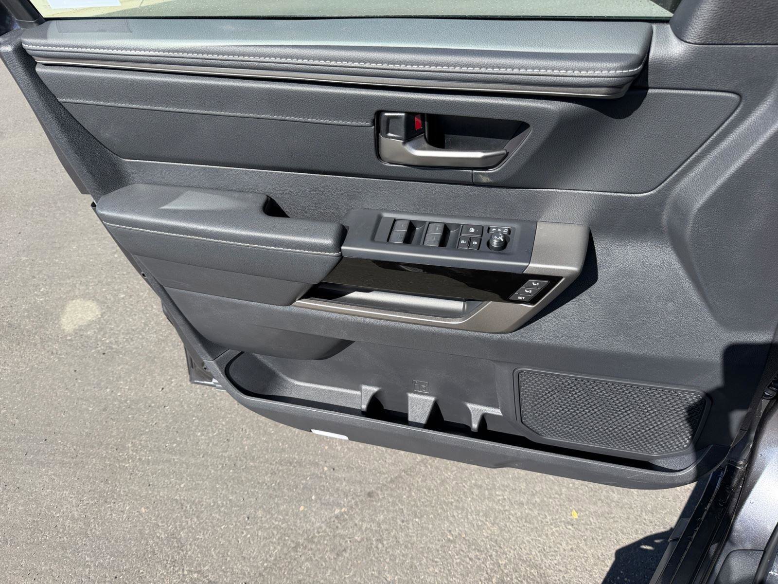 New 2026 Toyota Tundra Limited AWD/4WD image 23