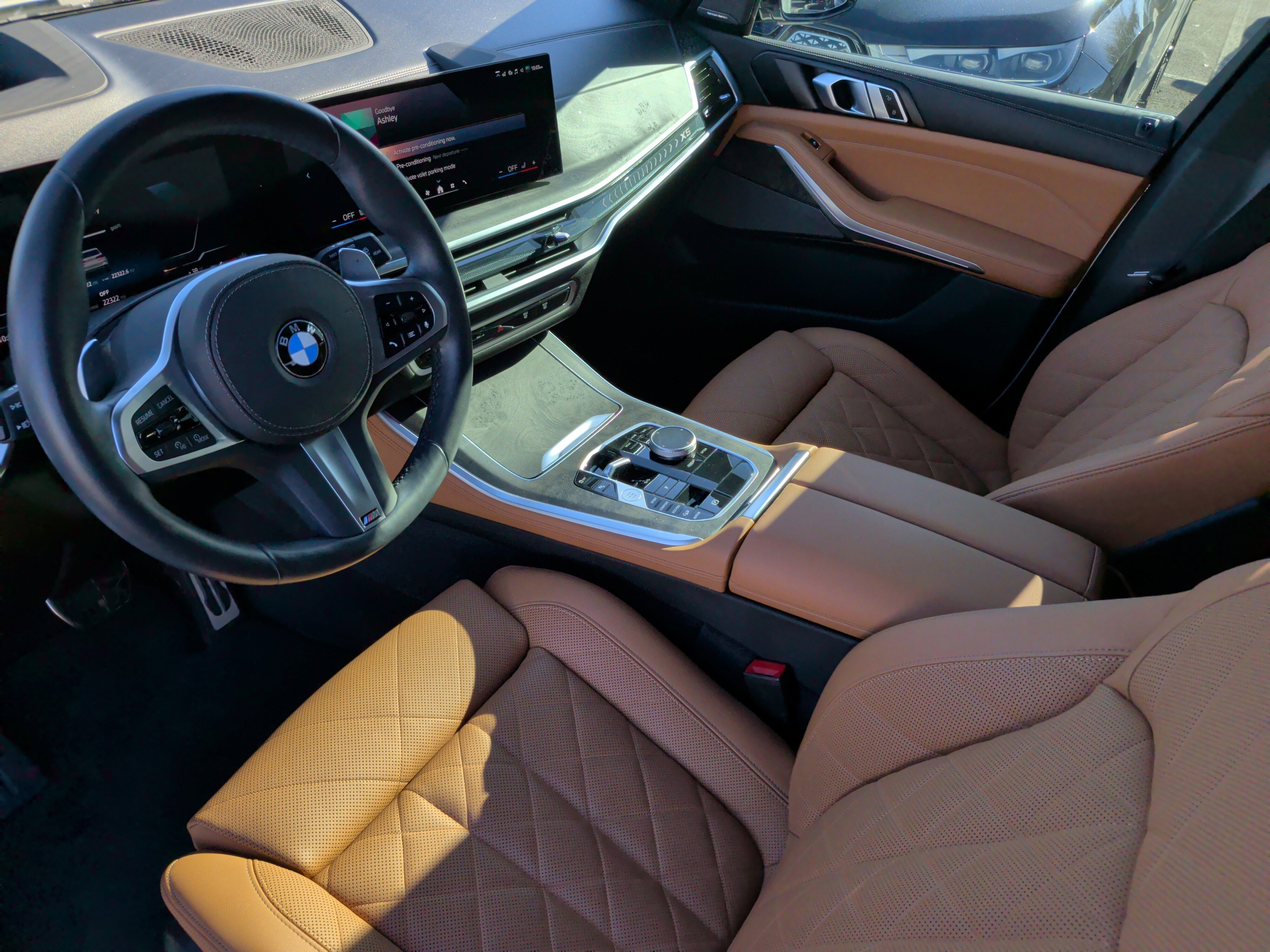 Certified 2025 BMW X5 xDrive40i w/ M Sport Package image 15