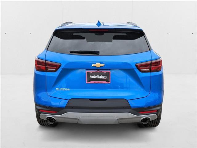 New 2025 Chevrolet Blazer LT w/ Convenience Package image 6