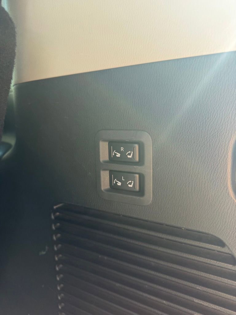 Used 2018 INFINITI QX80 2WD w/ Deluxe Technology Package image 10