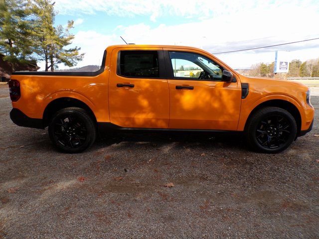 New 2026 Ford Maverick XLT w/ XLT Luxury Package image 5