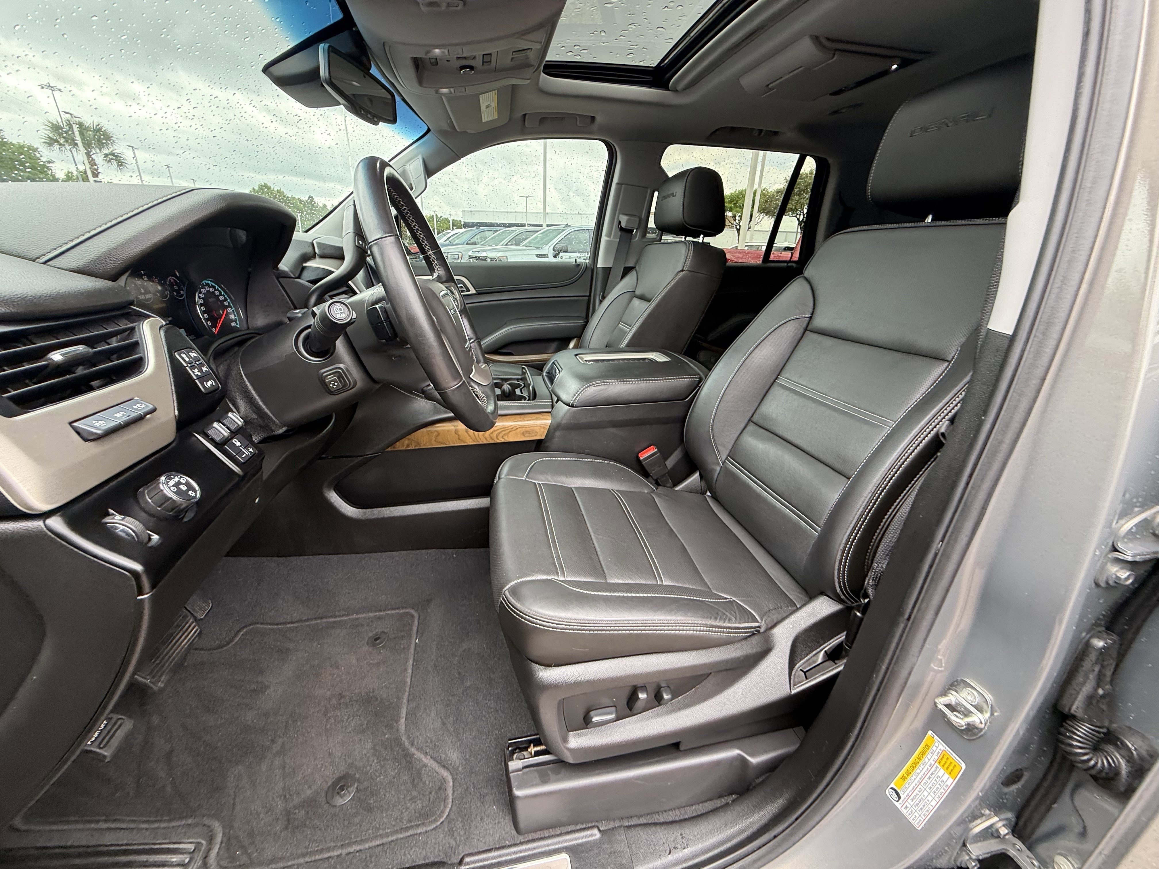 Used 2019 GMC Yukon Denali w/ Denali Ultimate Package image 26