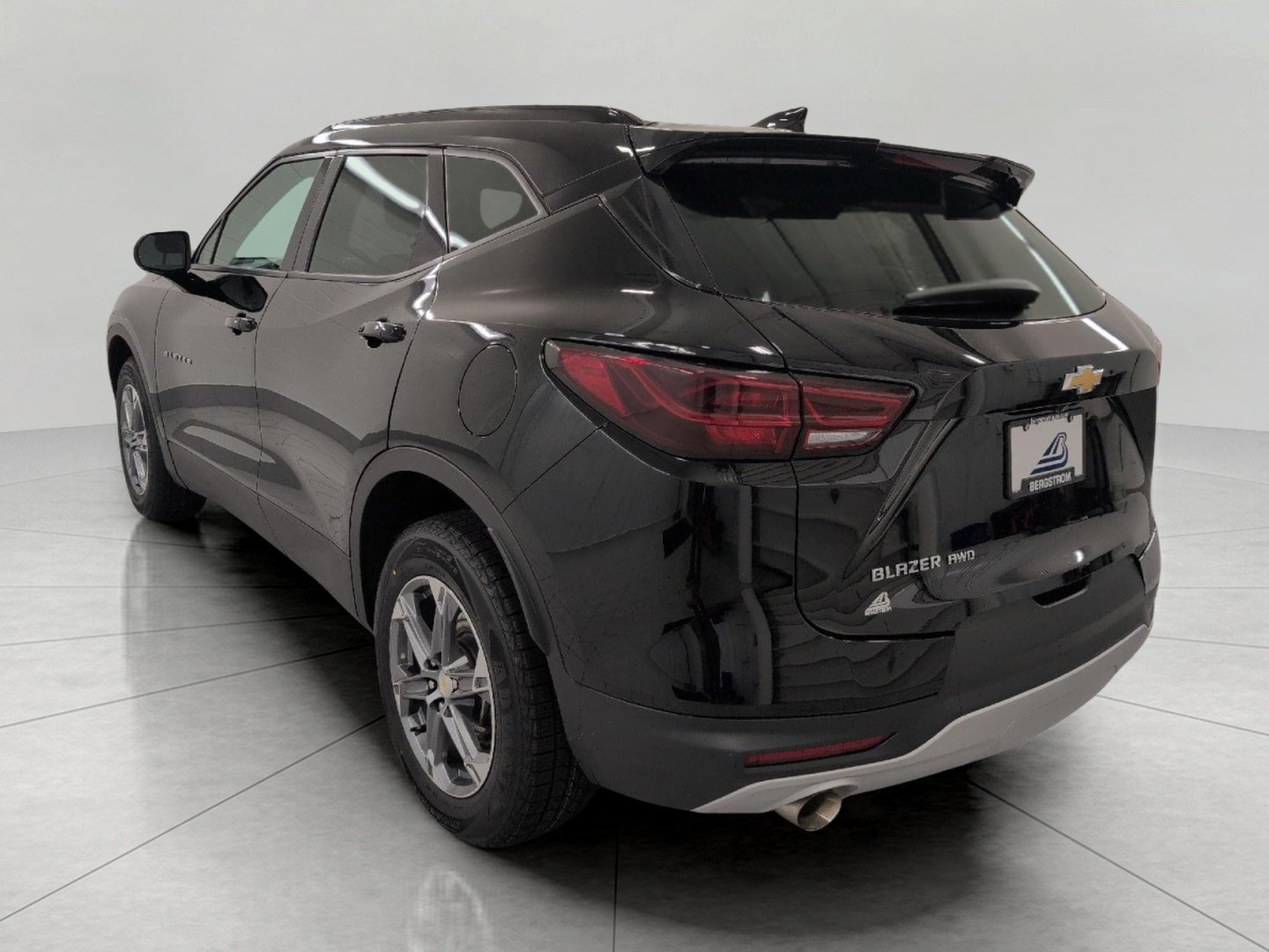 Certified 2023 Chevrolet Blazer LT w/ Convenience Package AWD/4WD image 21