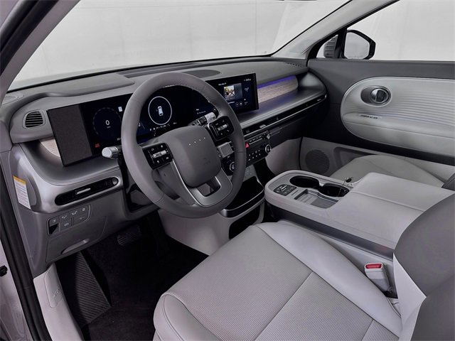 New 2026 Hyundai Ioniq 9 SEL image 8