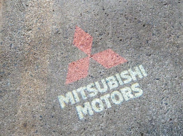 Used 2022 Mitsubishi Outlander SEL image 21