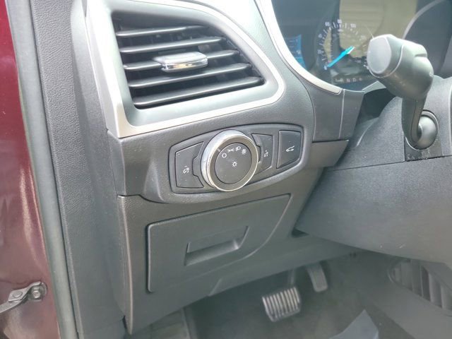 Used 2017 Ford Edge SEL w/ Equipment Group 201A FWD image 20