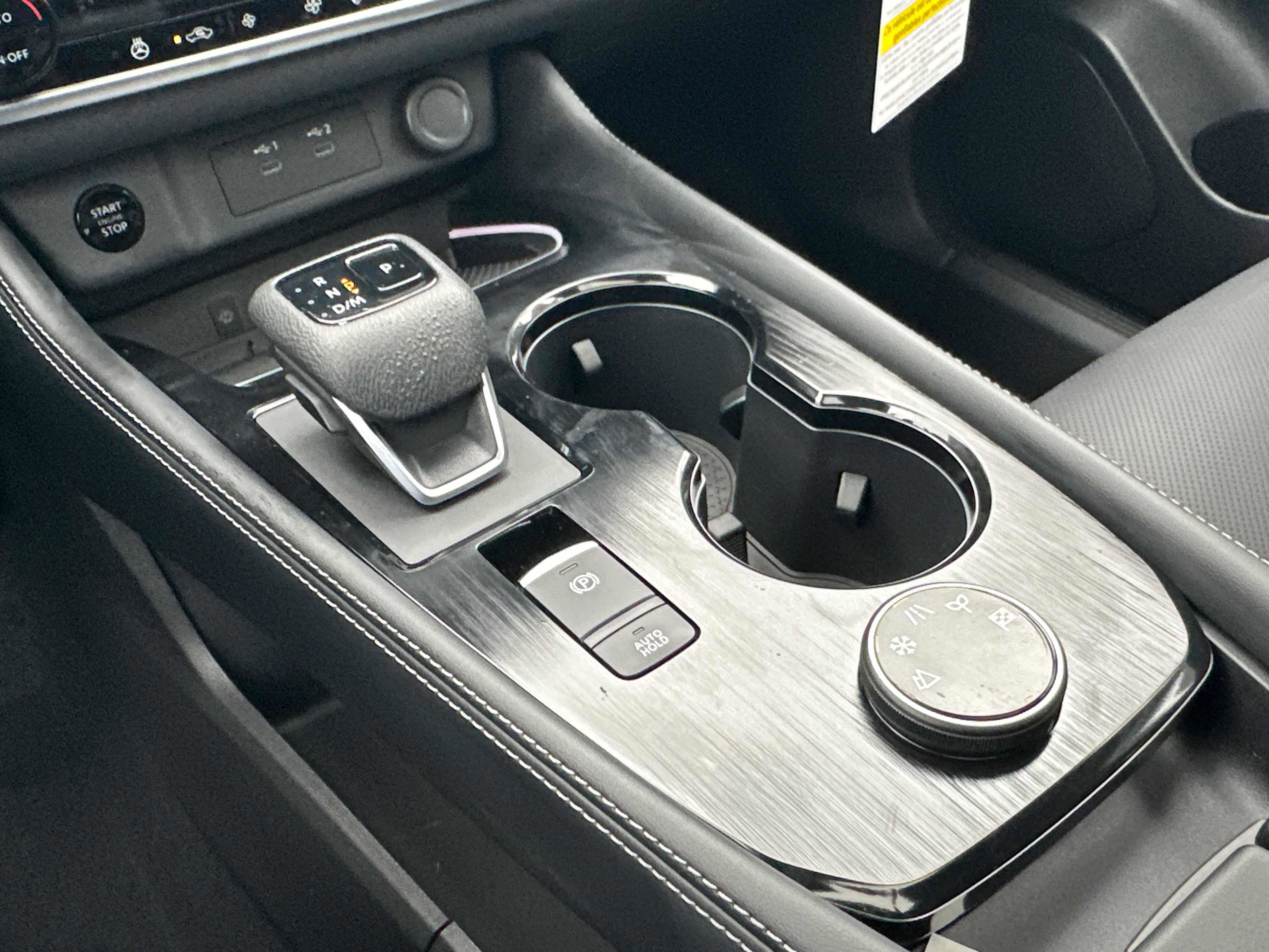 New 2026 Nissan Rogue Platinum image 32