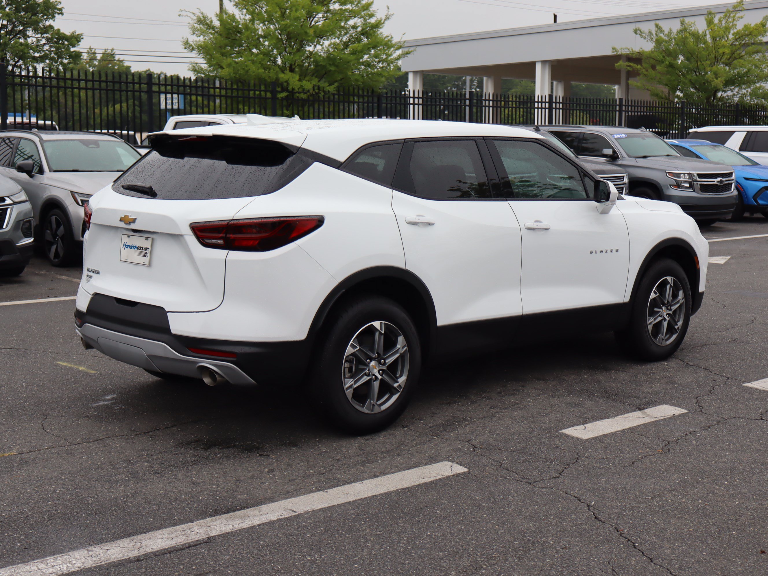 Used 2025 Chevrolet Blazer LT FWD image 10