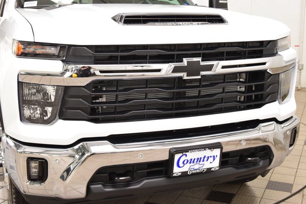 New 2026 Chevrolet Silverado 3500 LT w/ All Star Edition AWD/4WD image 13