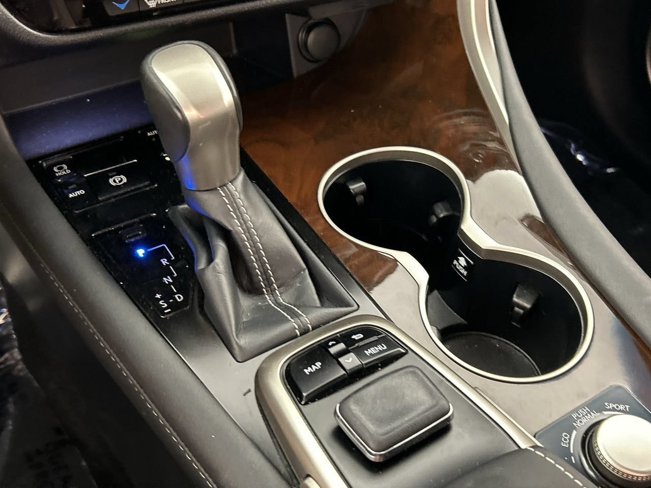 Used 2018 Lexus RX 350 FWD w/ Premium Package image 16