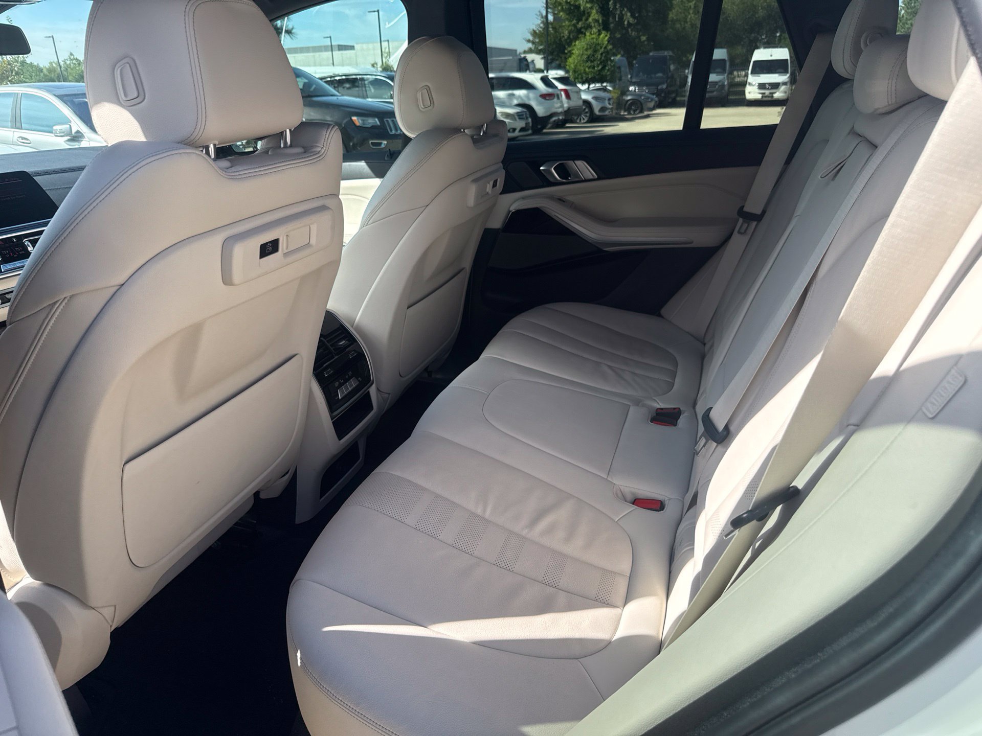 Used 2020 BMW X5 xDrive40i AWD/4WD image 10