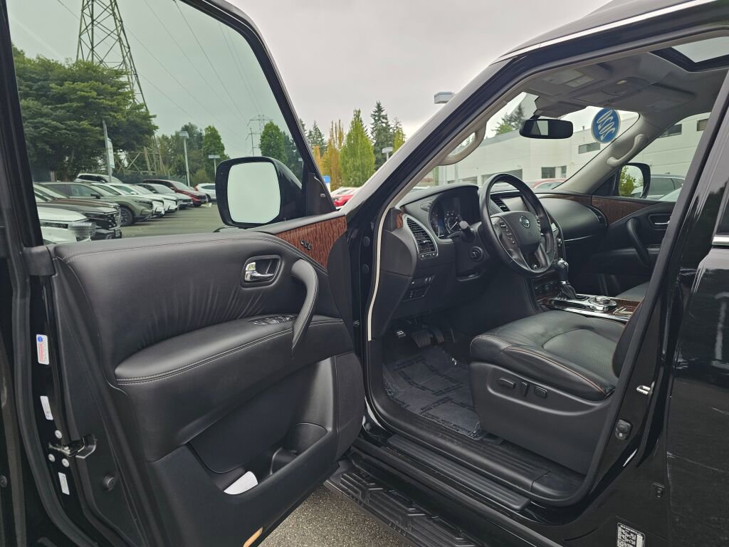 Used 2020 Nissan Armada SL w/ Premium Package image 25