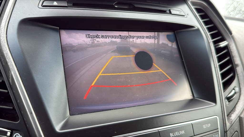 Used 2017 Hyundai Santa Fe SE FWD image 32