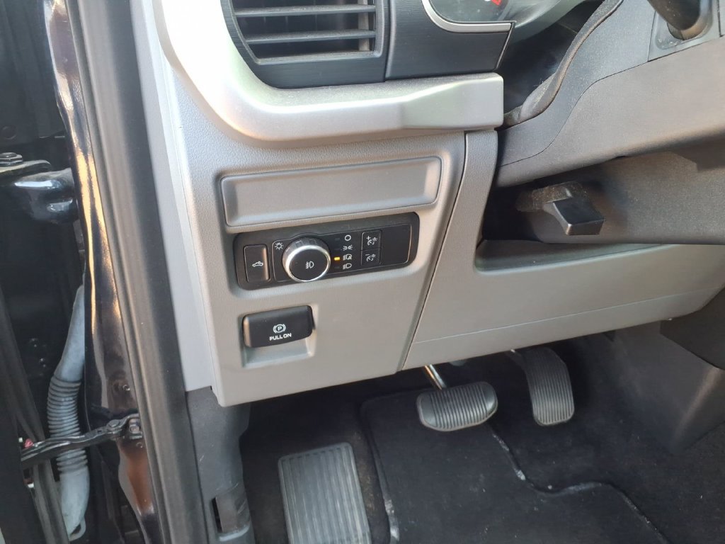 Used 2022 Ford F150 XL w/ Equipment Group 101A High RWD image 11