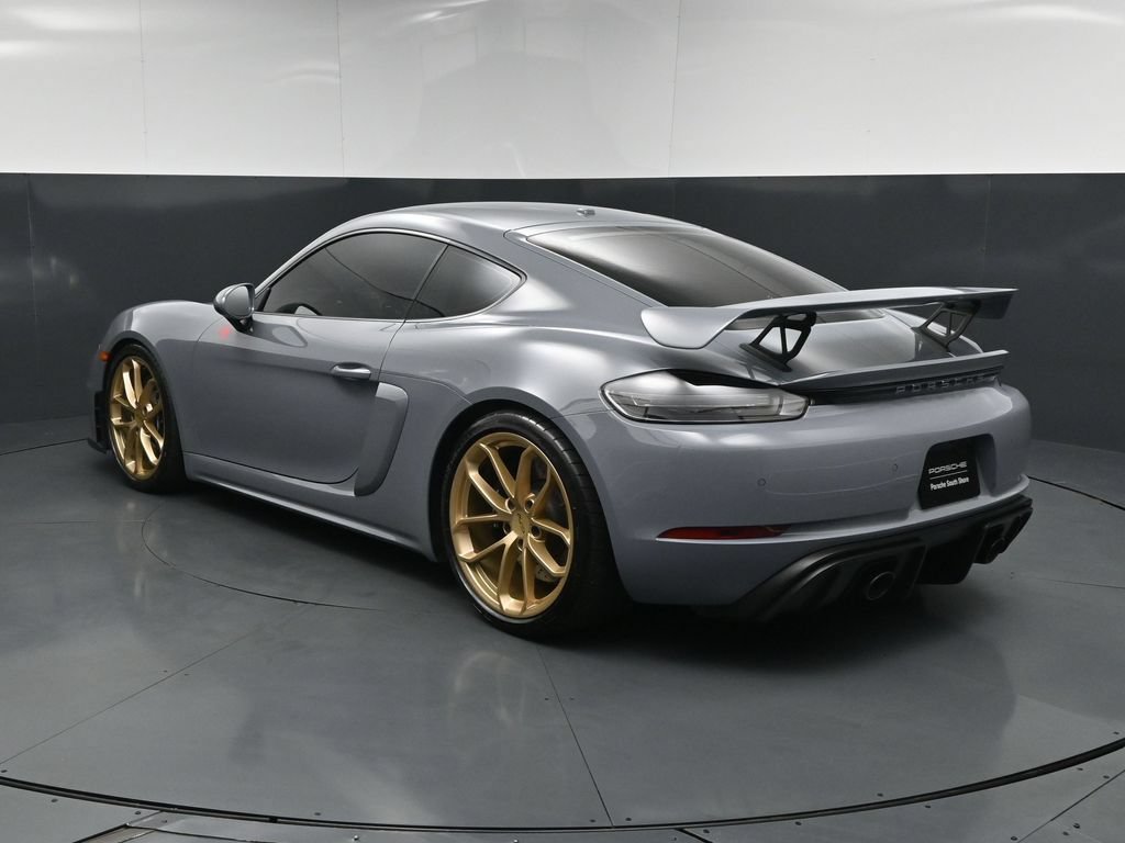 Used 2023 Porsche 718 Cayman GT4 RWD image 3