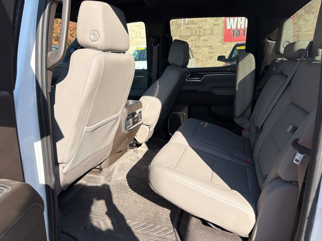 Used 2022 Chevrolet Silverado 1500 LTZ AWD/4WD image 34