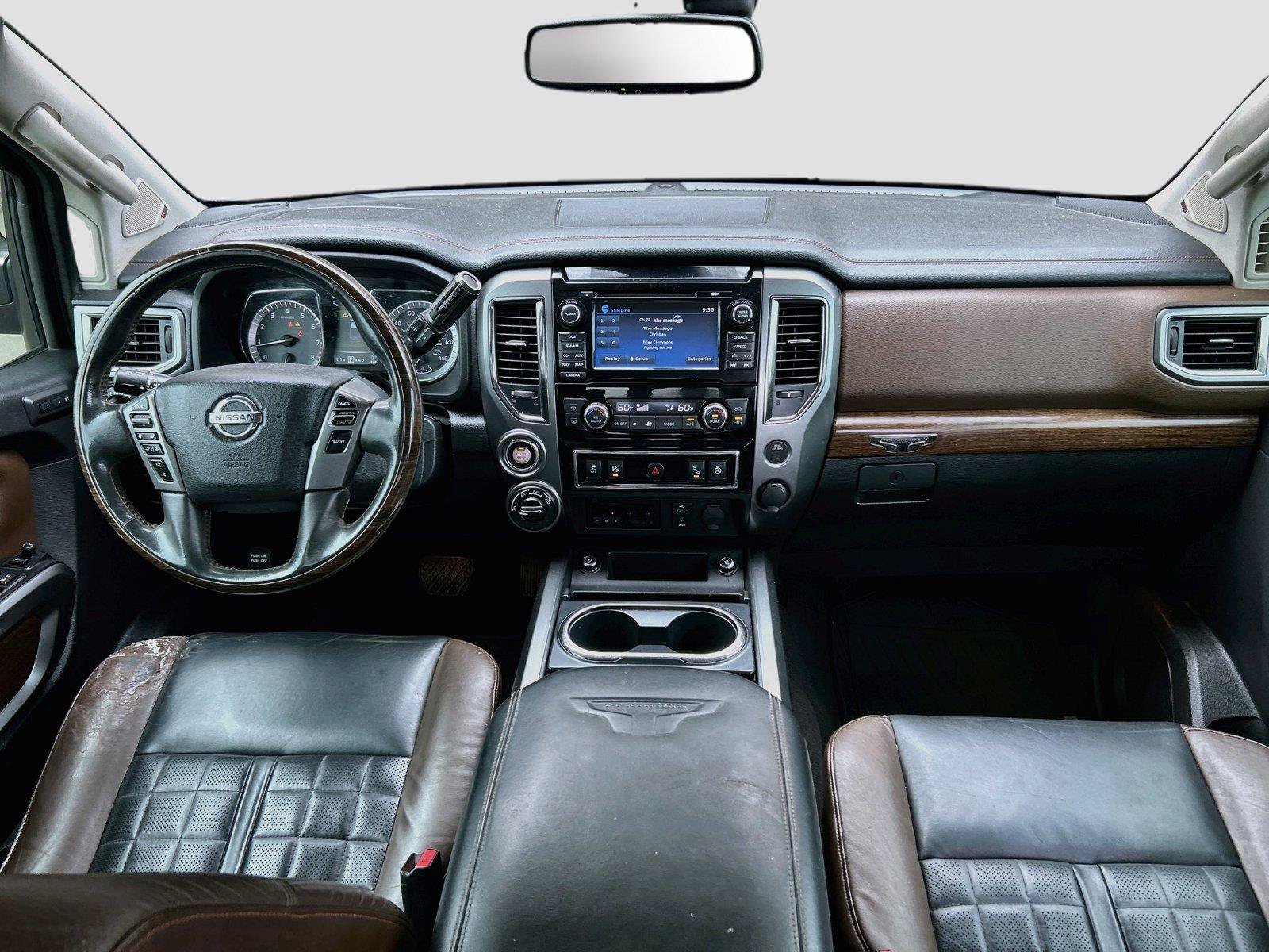 Used 2017 Nissan Titan Platinum Reserve AWD/4WD image 15
