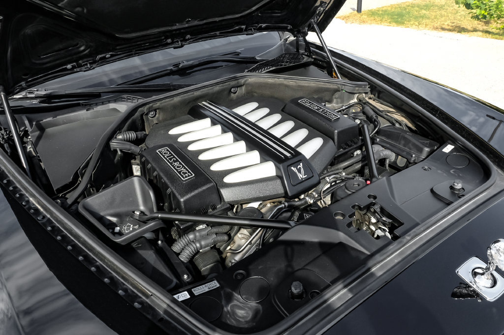 Used 2014 Rolls-Royce Wraith RWD image 37