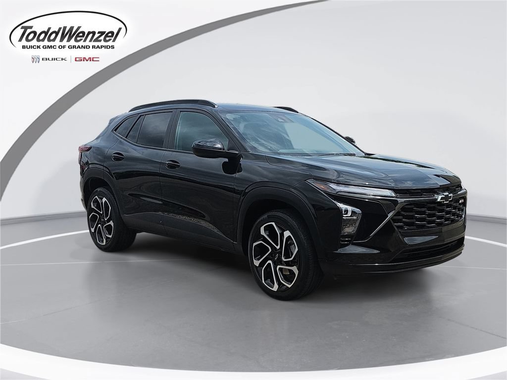 Certified 2024 Chevrolet Trax RS FWD image 1
