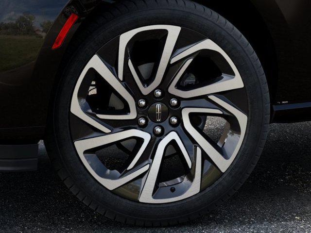 New 2027 Lincoln Navigator Reserve AWD/4WD image 21