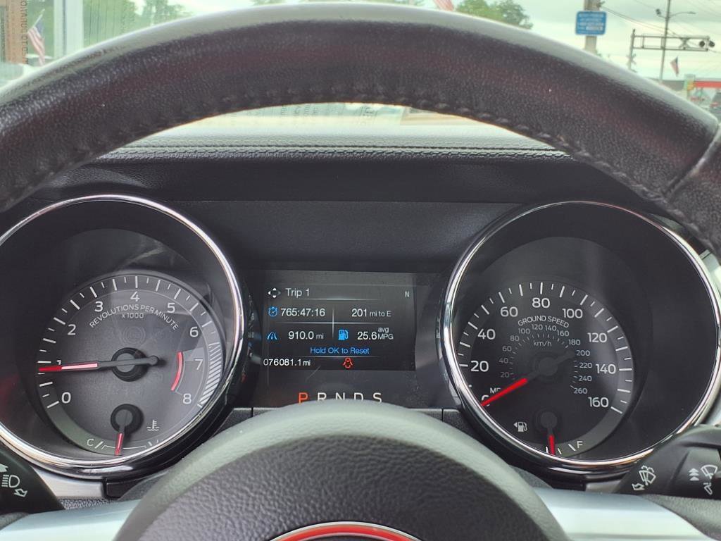 Used 2017 Ford Mustang Premium image 20