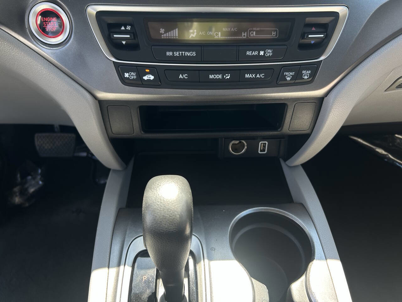 Used 2019 Honda Pilot LX image 15