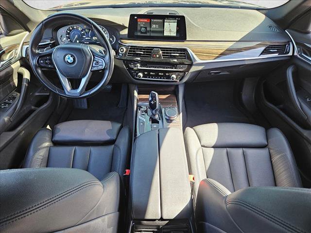 Used 2018 BMW 530e RWD image 19