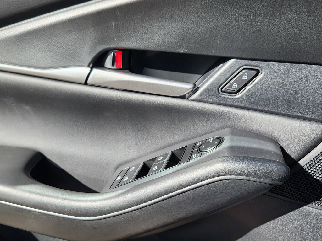 New 2026 MAZDA CX-30 AWD 2.5 S w/ Select Sport Pkg image 3