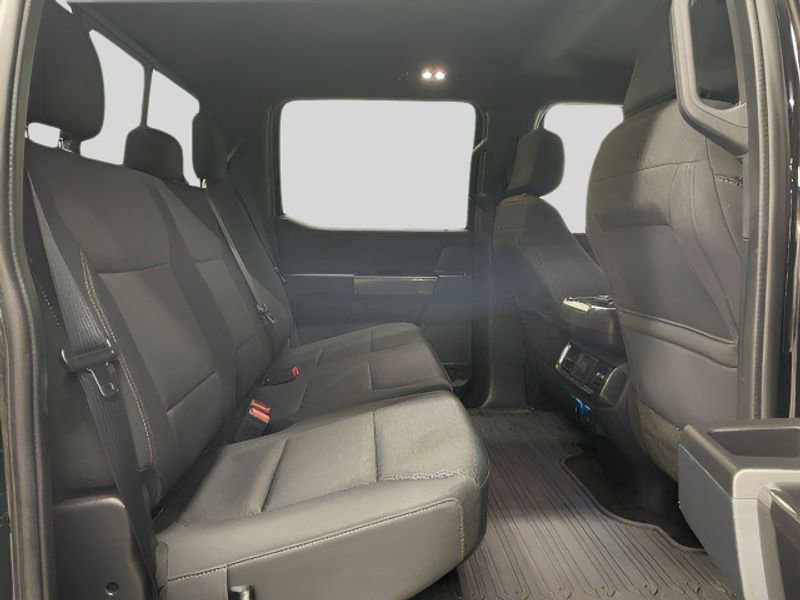Used 2022 Ford F150 XLT w/ Equipment Group 302A High image 18