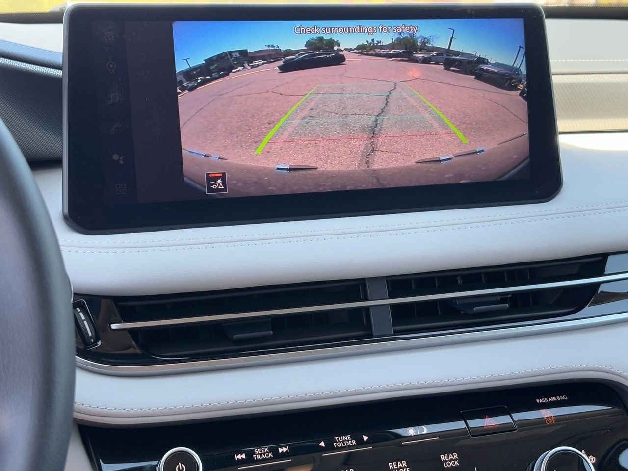 Certified 2026 INFINITI QX60 Pure w/ Cargo Package FWD image 23