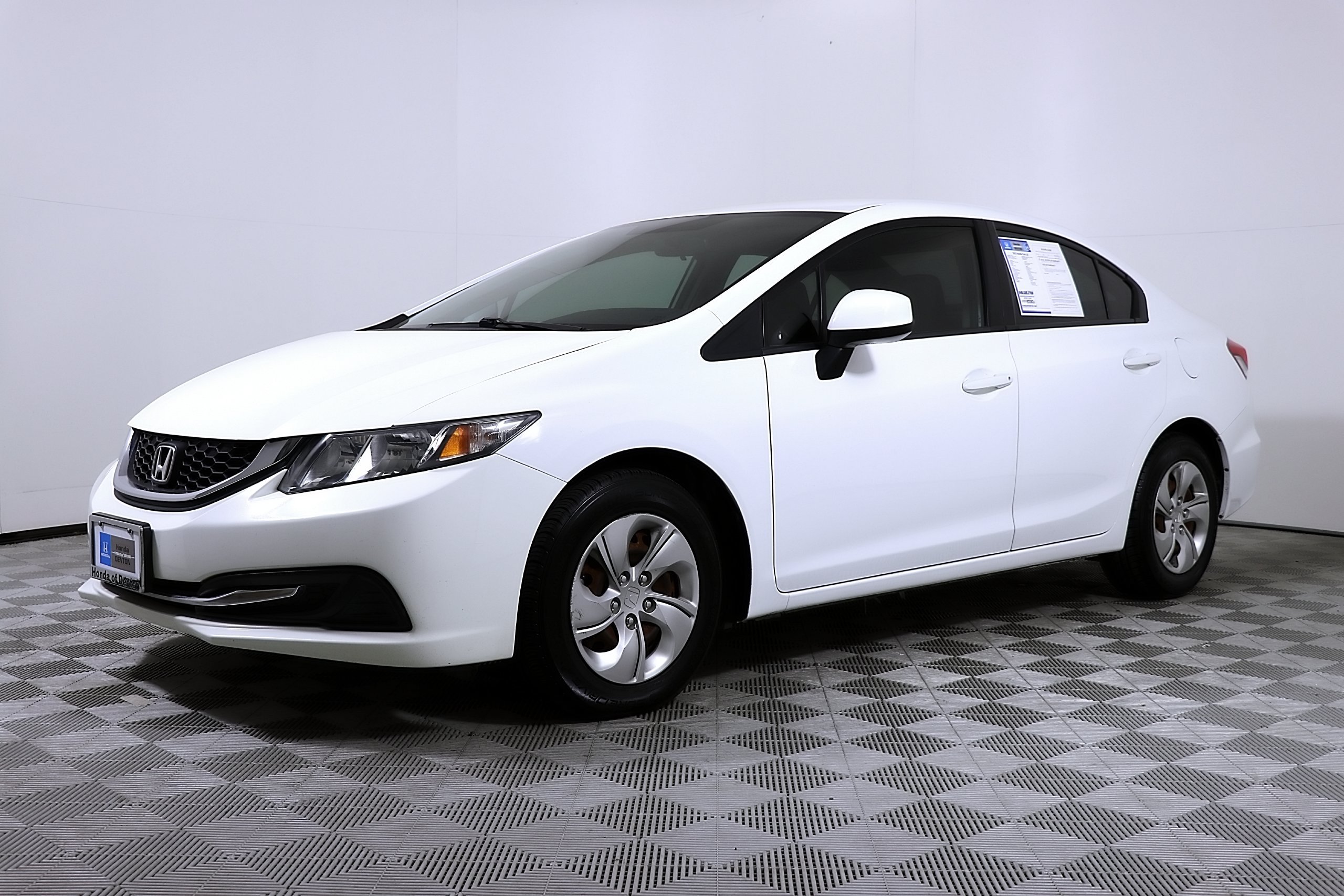 Used 2013 Honda Civic LX image 2