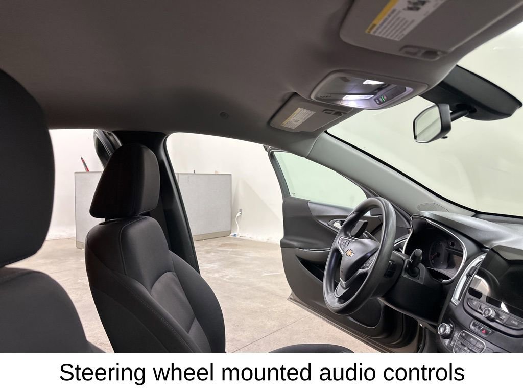 Used 2020 Chevrolet Malibu LT image 21