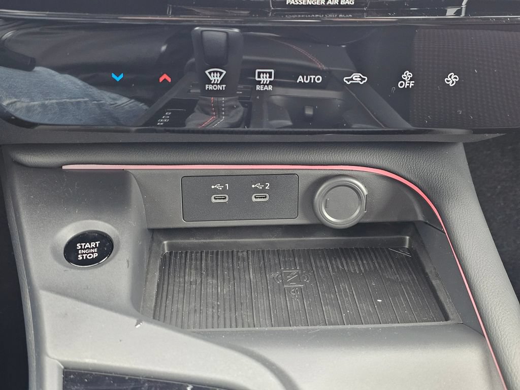 New 2026 Nissan Sentra SL w/ Floor Mat Package FWD image 14