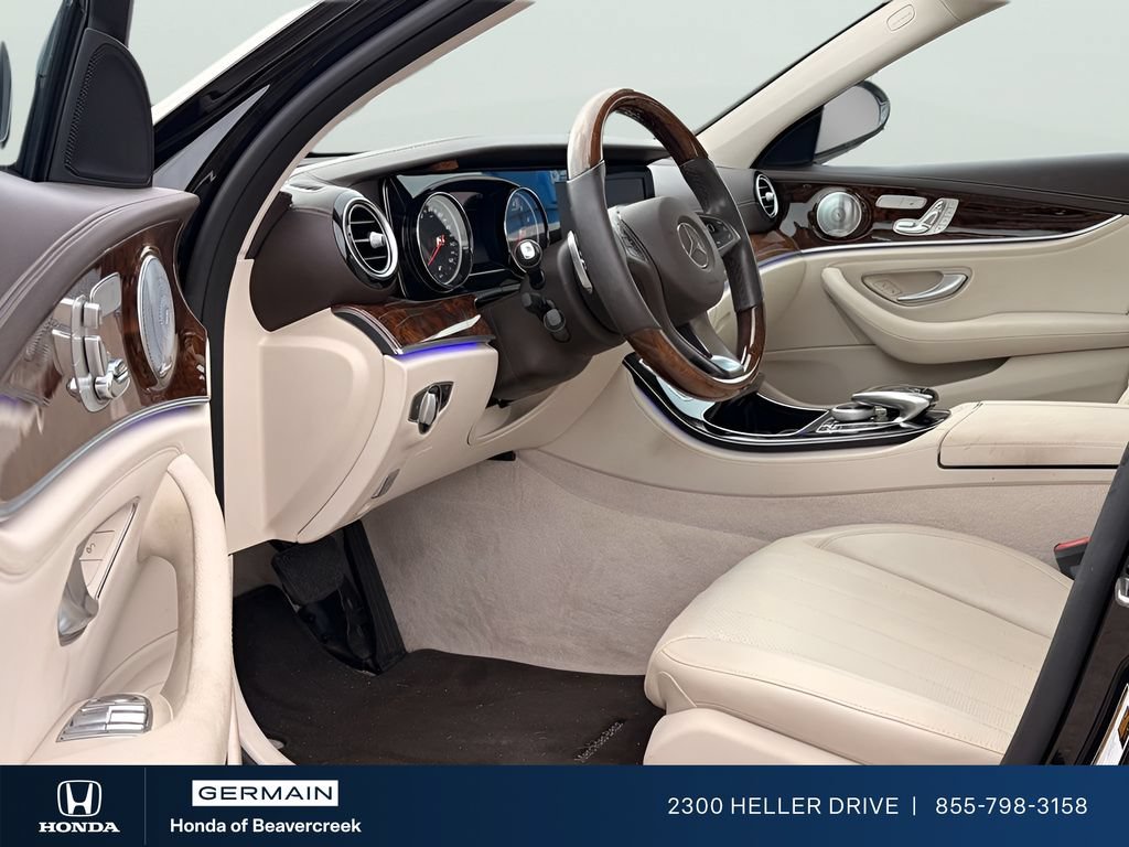Used 2017 Mercedes-Benz E 300 image 6