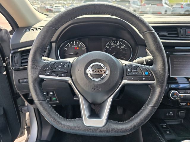 Used 2020 Nissan Rogue SL image 15