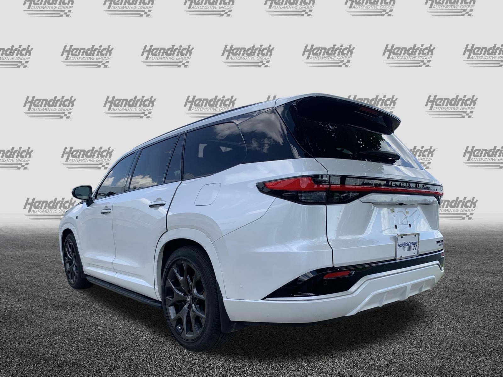 Certified 2026 Lexus TX 500h AWD w/ Technology Package image 8