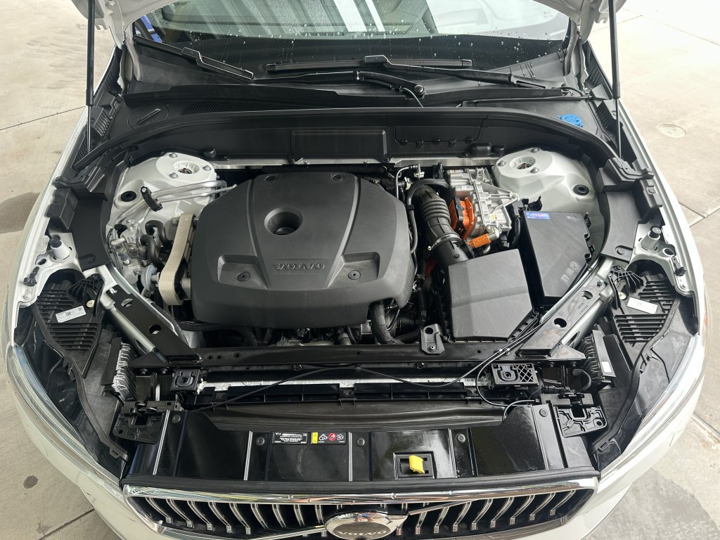 Used 2022 Volvo XC60 T8 Inscription w/ Advanced Package AWD/4WD image 37