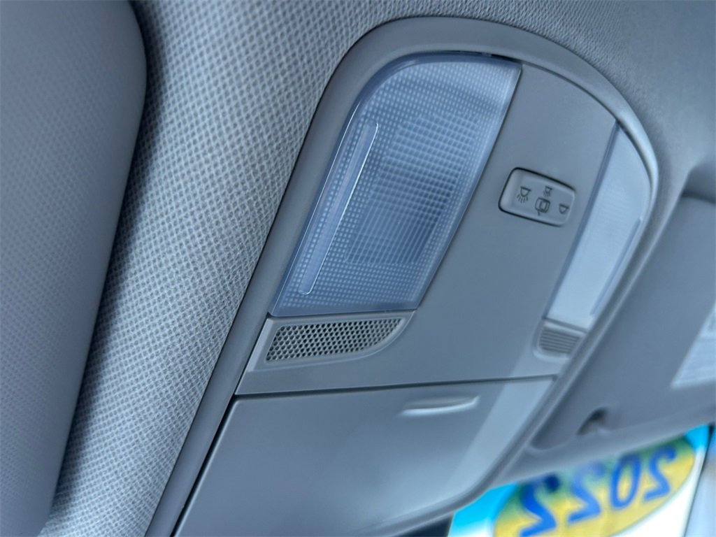 Used 2022 Hyundai Kona SEL image 28