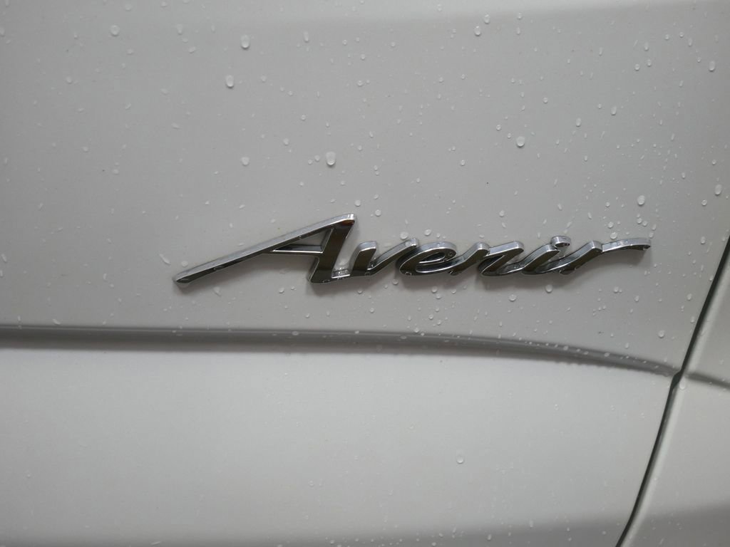 Used 2024 Buick Enclave Avenir w/ Avenir Technology Package image 5