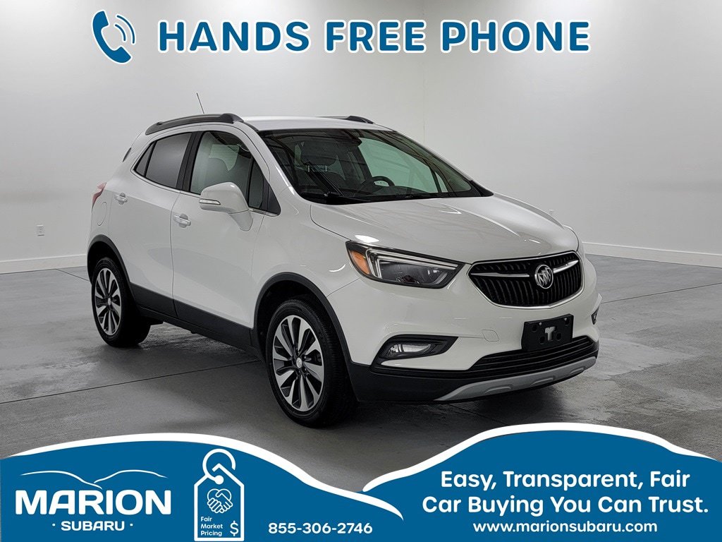 Used 2020 Buick Encore Essence AWD/4WD image 1